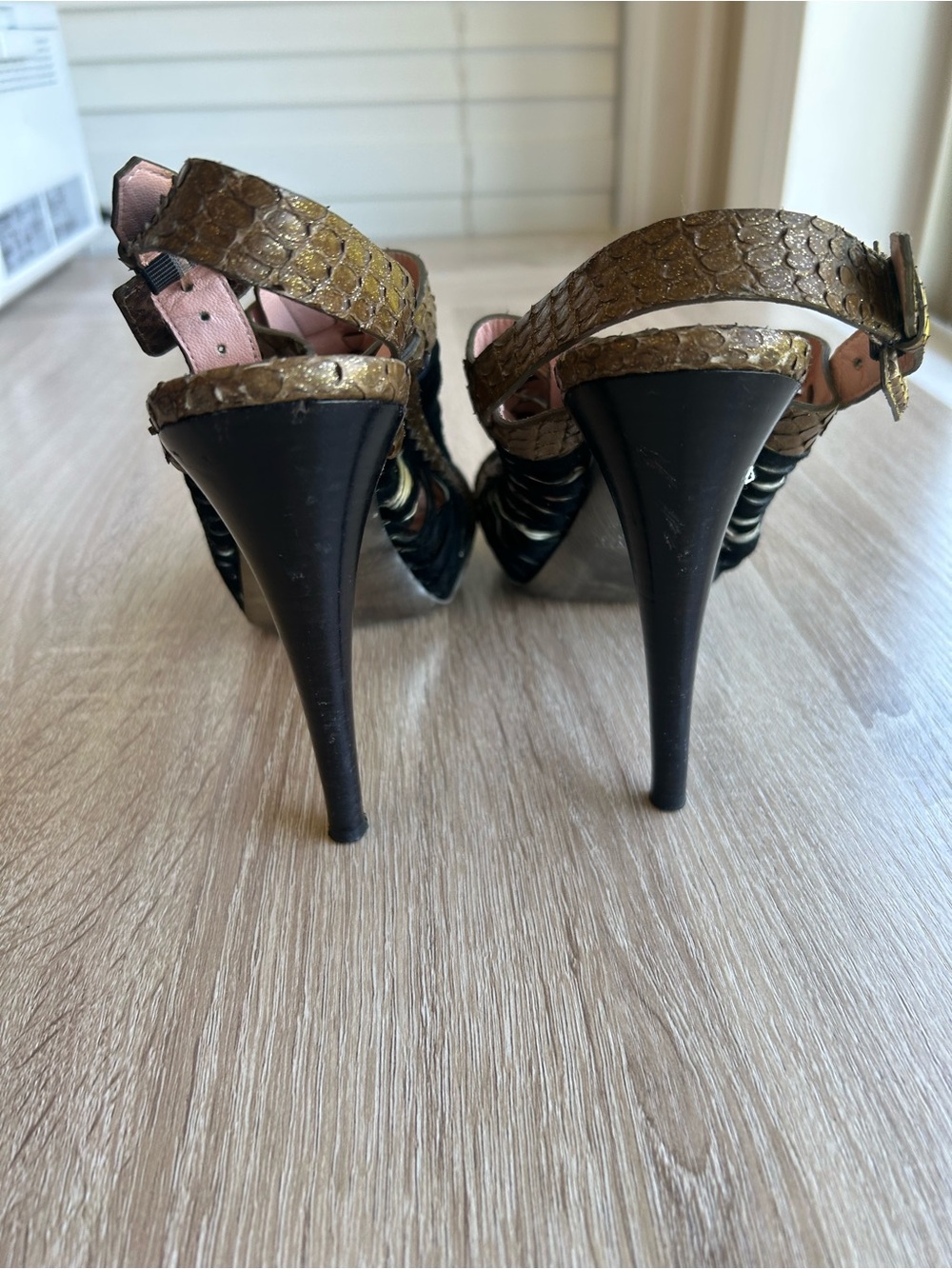 LOEWE Metallic Bronze & Black Woven Leather Slingback Sandals Y2K - Picture 3 of 8